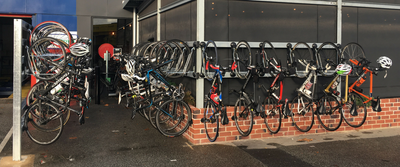 Pourquoi chaque café a besoin d'installations de stationnement pour les cyclistes
