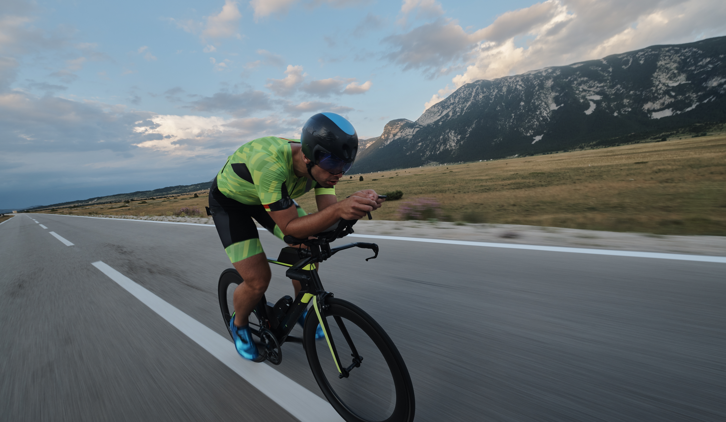 A quelle vitesse un humain peut-il faire du vélo ?